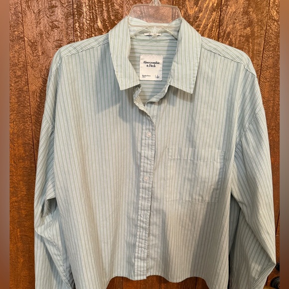 Women's ABERCROMBIE & FITCH Oversized Striped cropped poplin Shirt- Size S - Picture 1 of 7